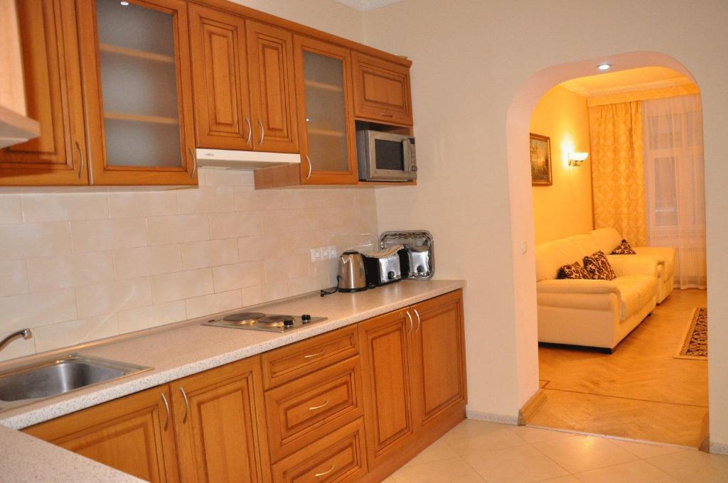 Old Town Apartments Leopoli Esterno foto